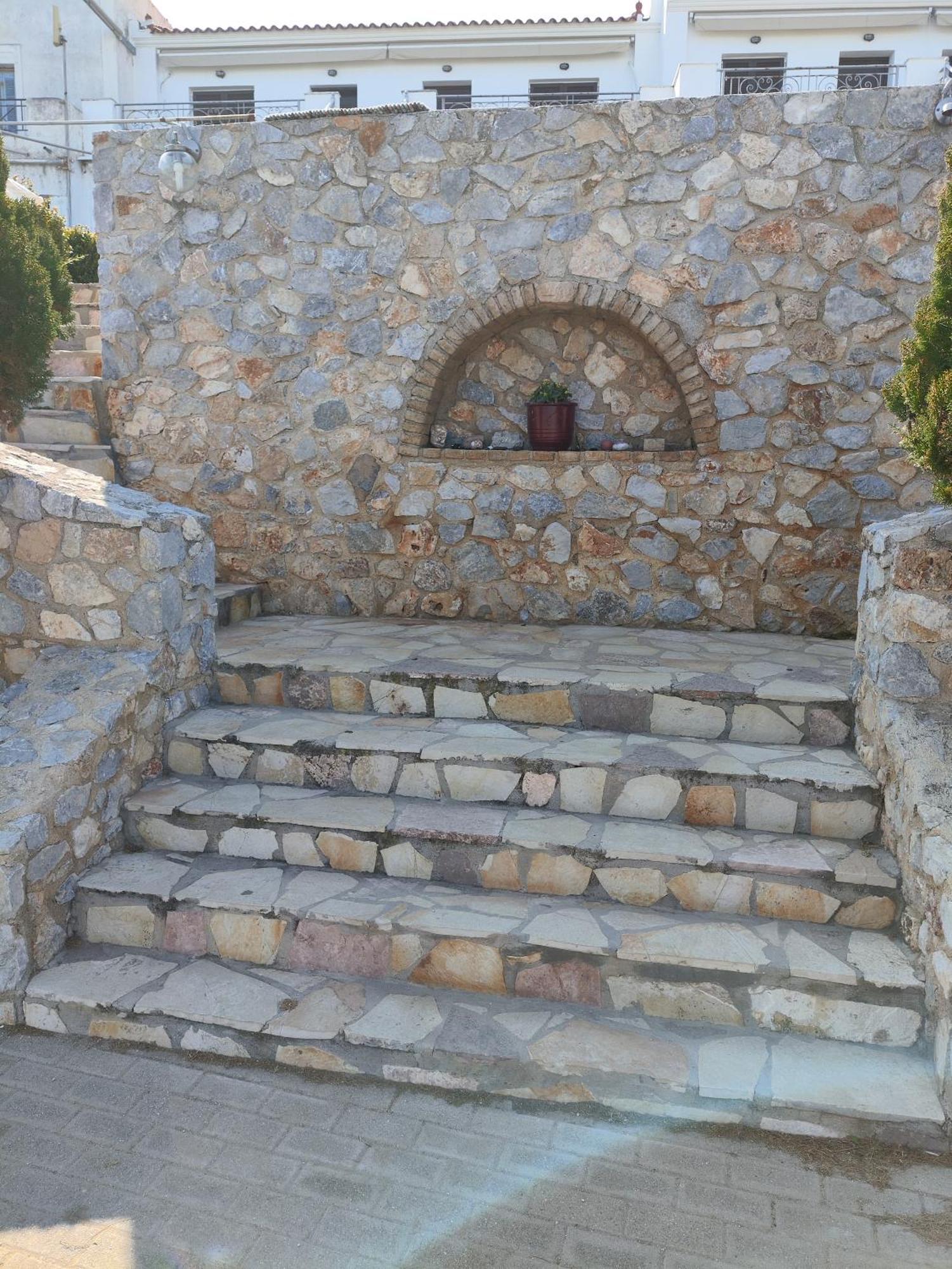 Ελένη Apartment Megalochori  Екстериор снимка